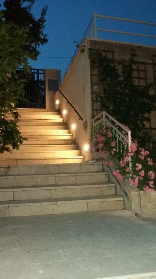 Die Appartements Glavas,Eckwohnunge Fuer 2 Personen Novi Vinodolski Ngoại thất bức ảnh